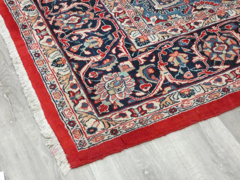 Persian Hand Knotted Mahal Rug Size: 320 x 253cm