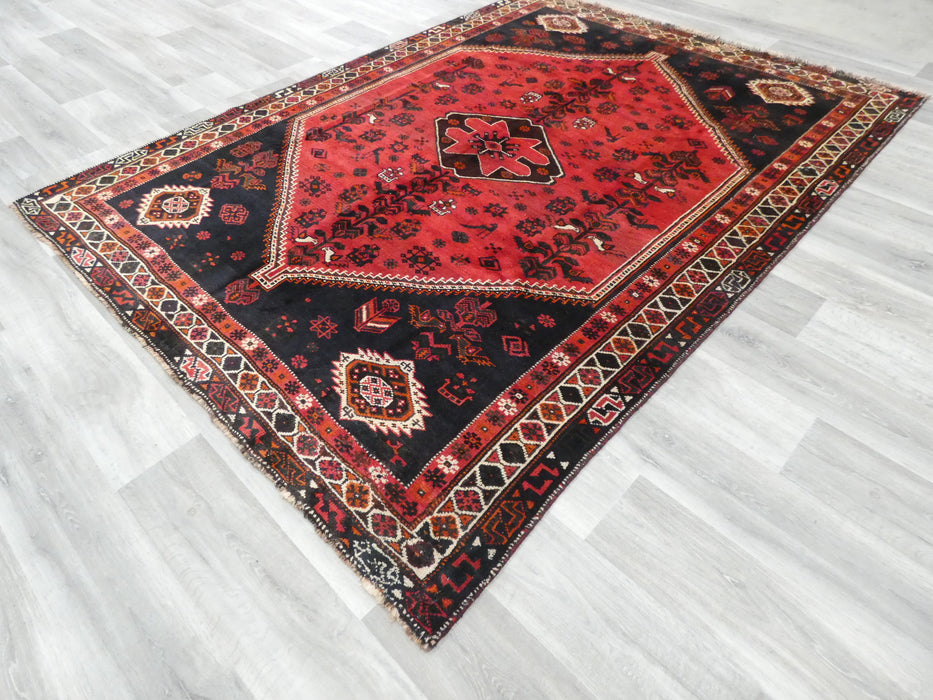 Persian Hand Knotted Shiraz Rug- Rugs Direct 