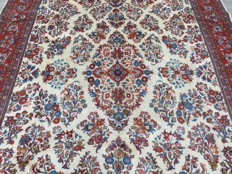 Persian Hand Knotted Sarouk Rug Size: 307 x 208cm