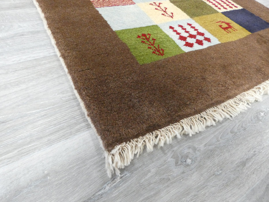 Authentic Persian Hand Knotted Gabbeh Rug Size: 125 x 82cm