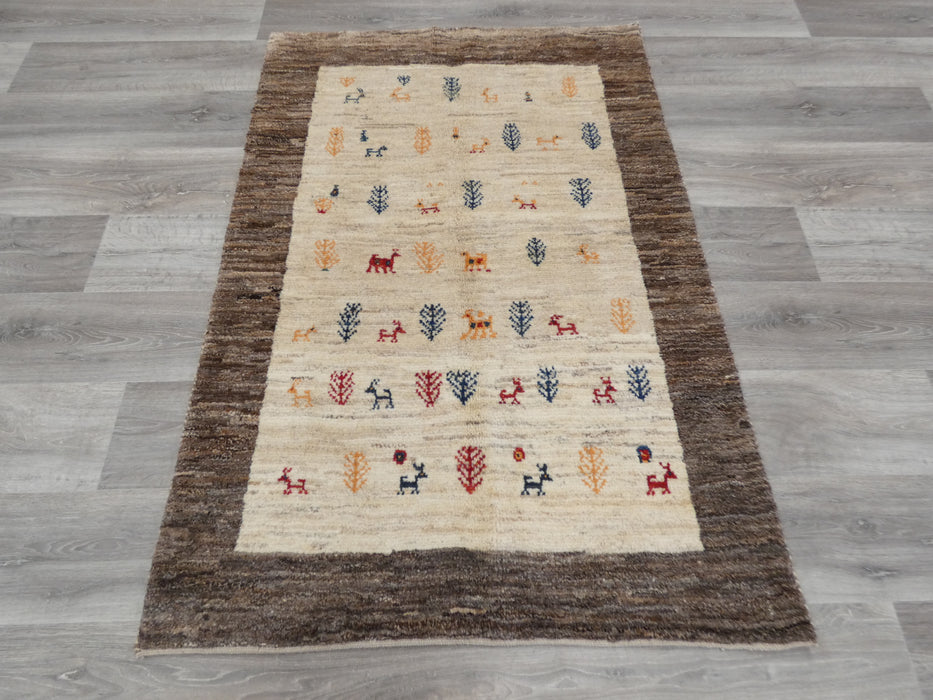 Authentic Persian Hand Knotted Gabbeh Rug Size: 146 x 99cm