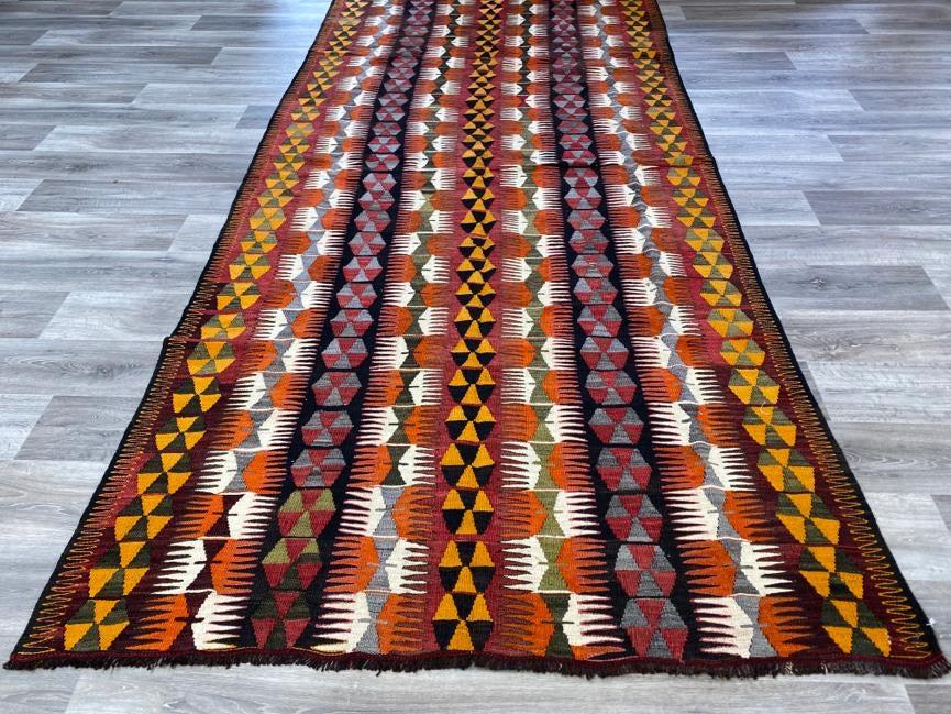 Vintage Hand Made Turkish Mut Kilim Rug Size: 354 x 163cm - Rugs Direct