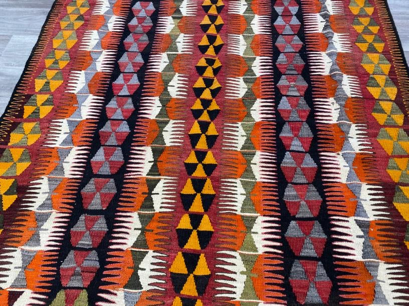 Vintage Hand Made Turkish Mut Kilim Rug Size: 354 x 163cm - Rugs Direct